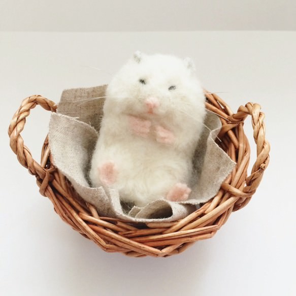 elica すやすやハムスターちゃん